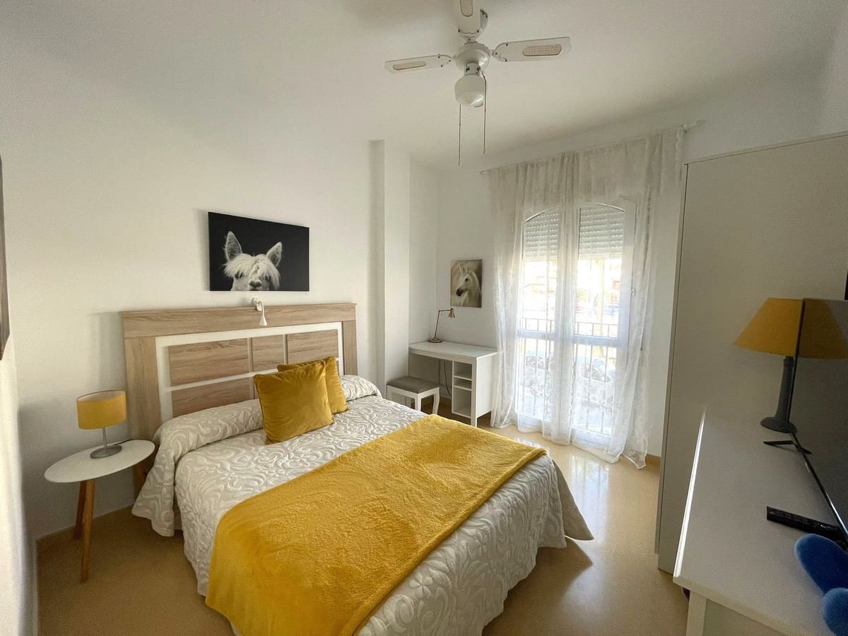 3 soverom Leilighet til salgs i San Luis de Sabinillas med svømmebasseng - € 292 000 (Ref: 9972176)