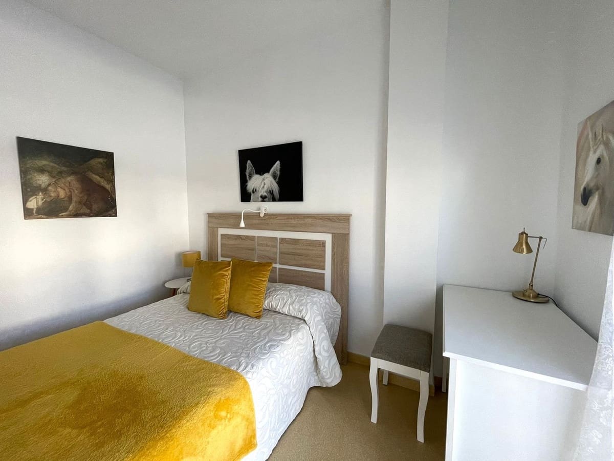 3 soverom Leilighet til salgs i San Luis de Sabinillas med svømmebasseng - € 292 000 (Ref: 9972176)
