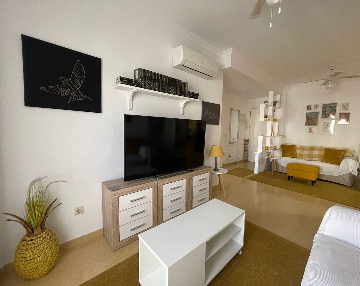 3 soverom Leilighet til salgs i San Luis de Sabinillas med svømmebasseng - € 292 000 (Ref: 9972176)