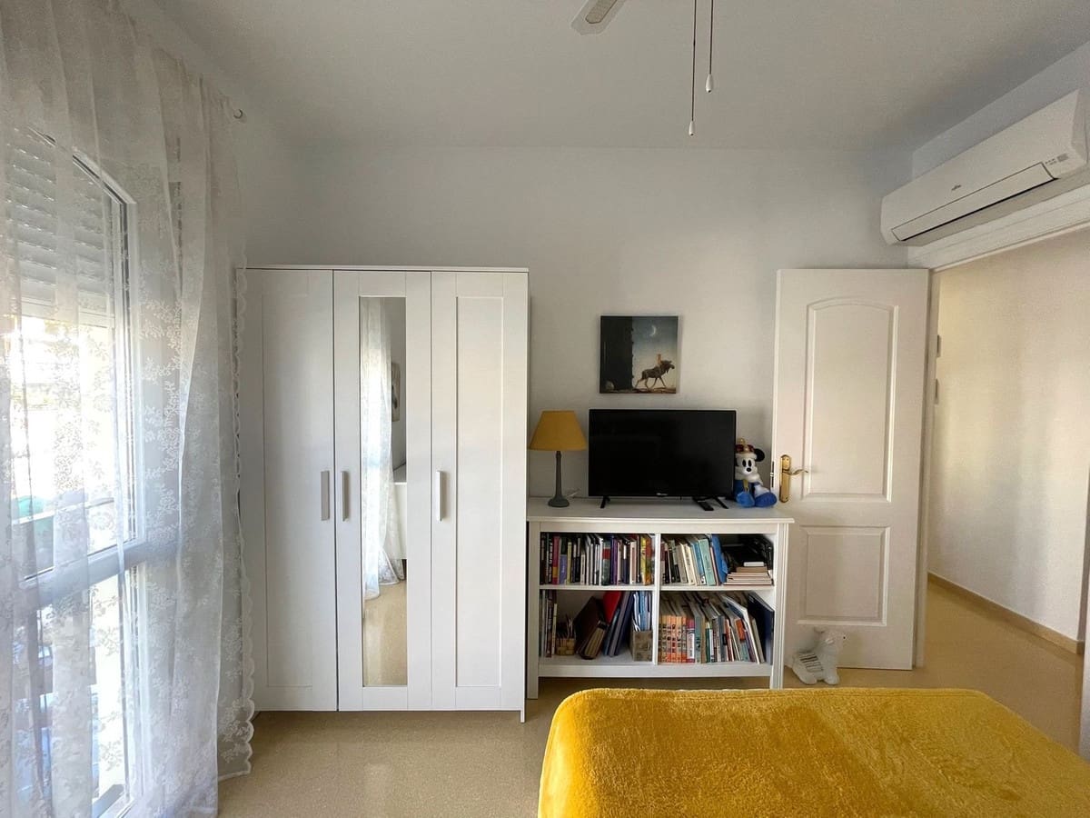 3 soverom Leilighet til salgs i San Luis de Sabinillas med svømmebasseng - € 292 000 (Ref: 9972176)
