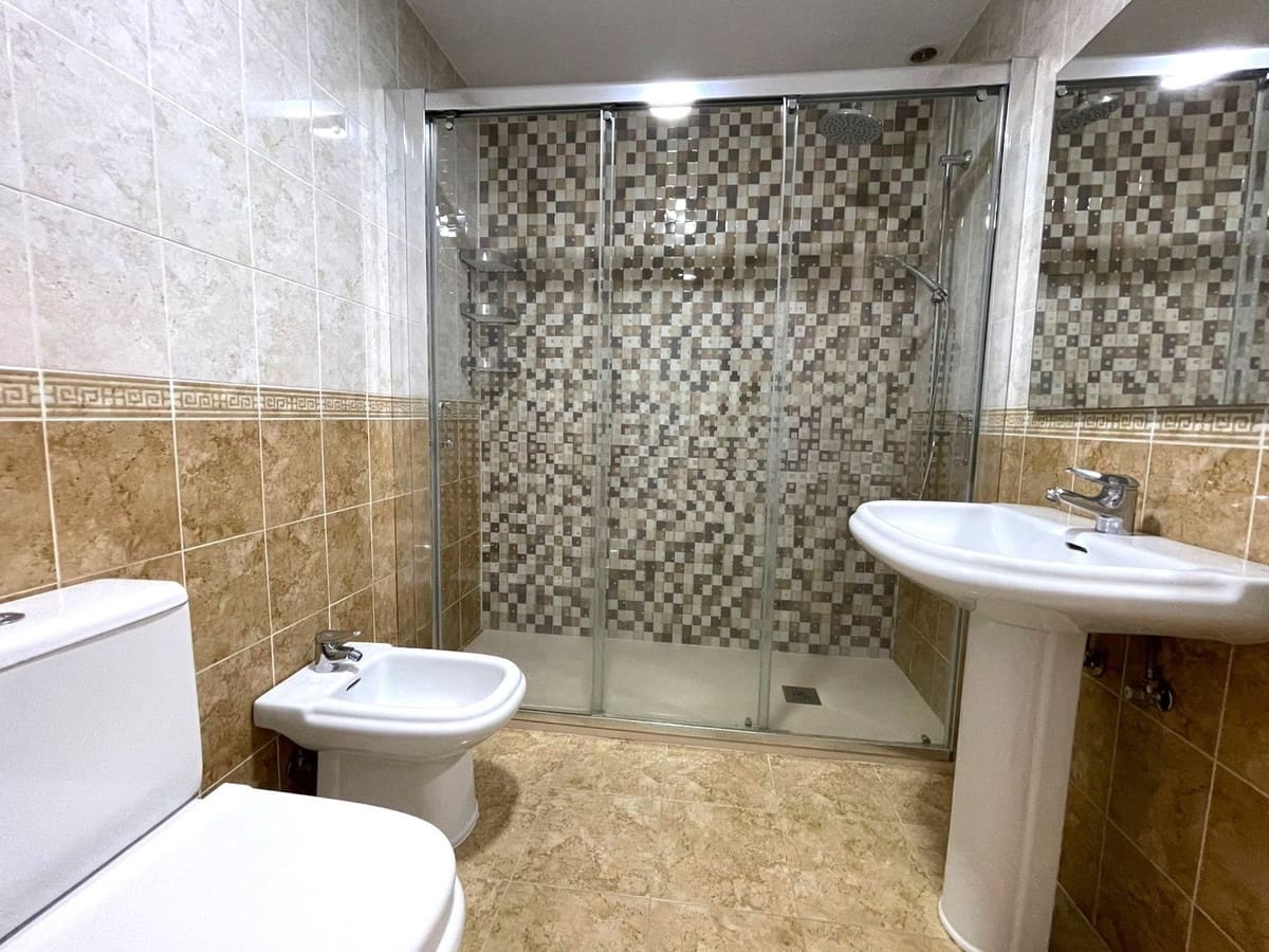 3 soverom Leilighet til salgs i San Luis de Sabinillas med svømmebasseng - € 292 000 (Ref: 9972176)