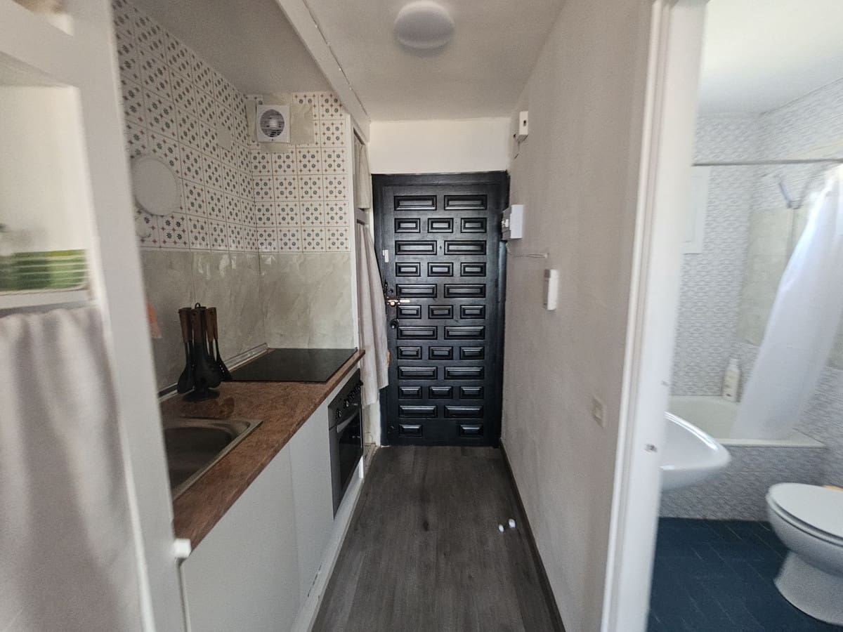 1 sypialnia Apartament na sprzedaż w Calypso z basenem - 245 000 € (Ref: 9972178)