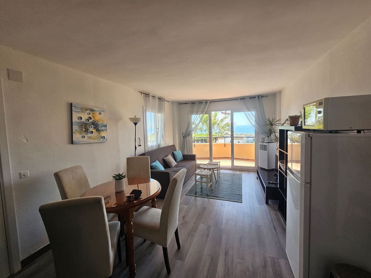 1 sypialnia Apartament na sprzedaż w Calypso z basenem - 245 000 € (Ref: 9972178)