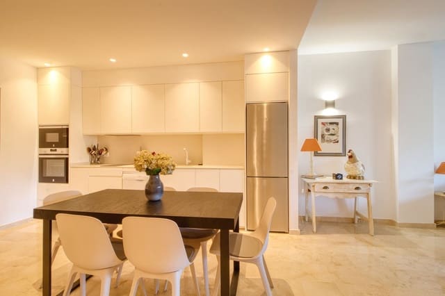 2 chambre Appartement à vendre à Manilva avec piscine - 390 000 € (Ref: 9972179)
