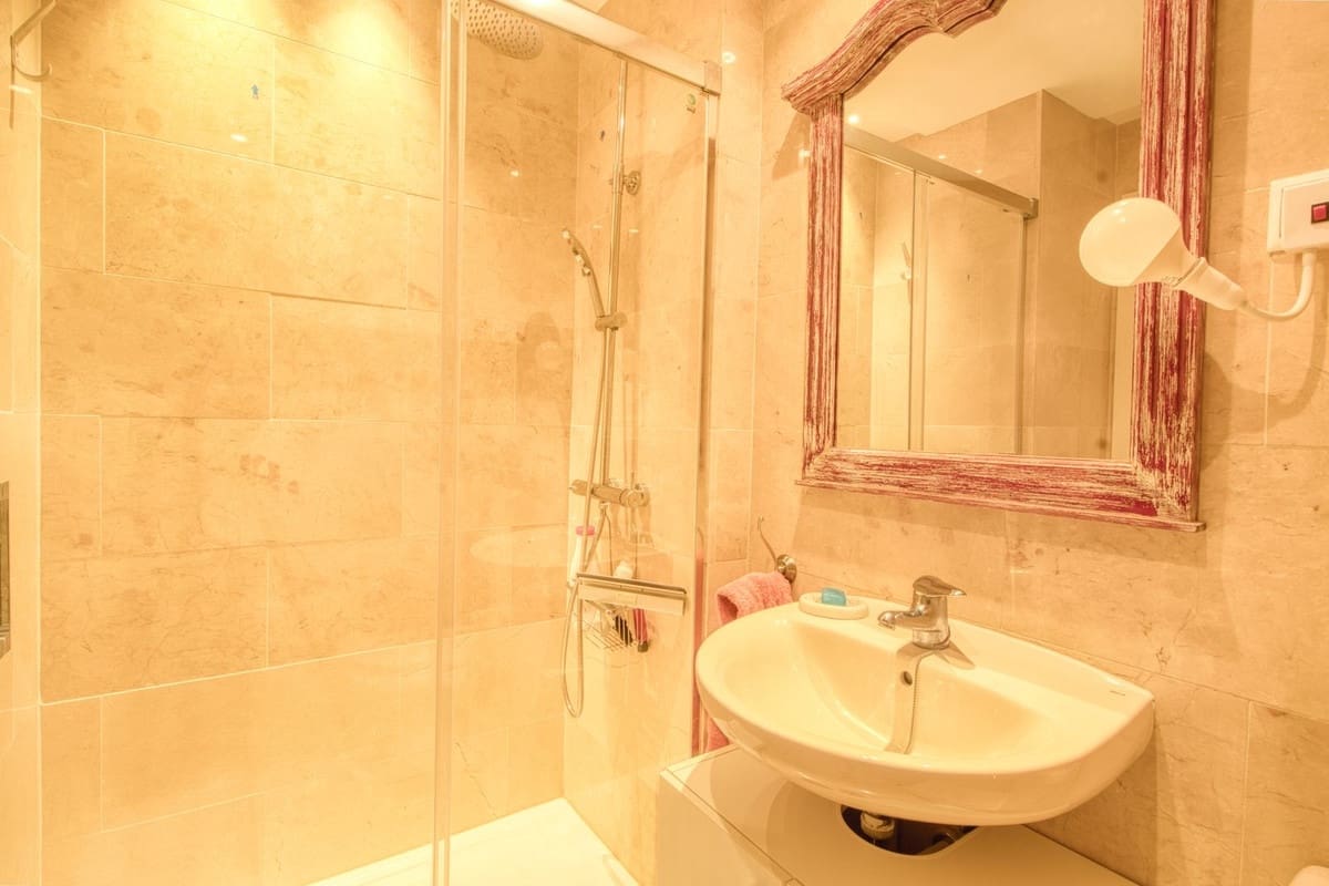2 chambre Appartement à vendre à Manilva avec piscine - 390 000 € (Ref: 9972179)