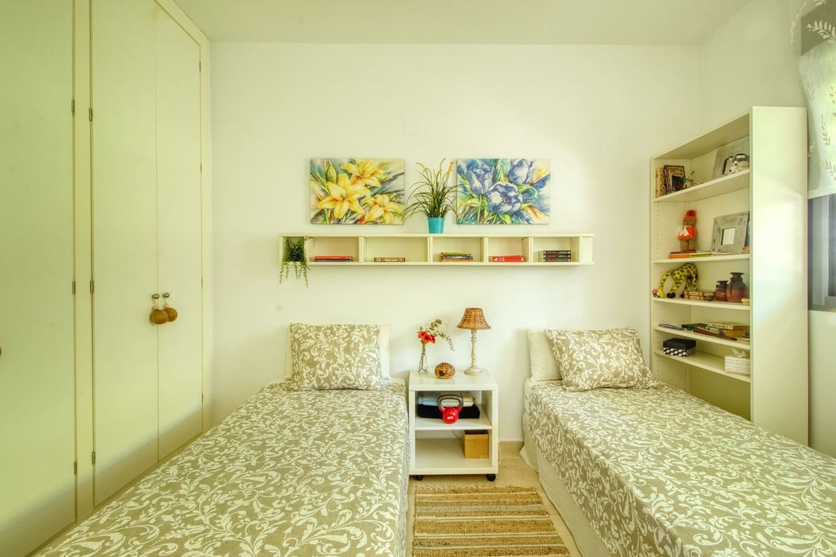 2 chambre Appartement à vendre à Manilva avec piscine - 390 000 € (Ref: 9972179)