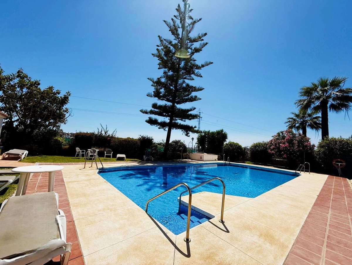 3 sovrum Hus till salu i Mijas Golf med pool garage - 398 000 € (Ref: 9972180)