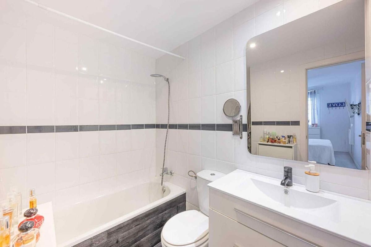 3 soveværelse Lejlighed til salg i Casares med swimmingpool garage - € 365.000 (Ref: 9972183)