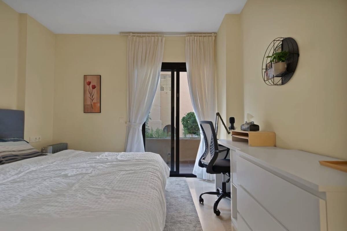 3 soverom Leilighet til salgs i San Luis de Sabinillas med svømmebasseng garasje - € 323 000 (Ref: 9972184)