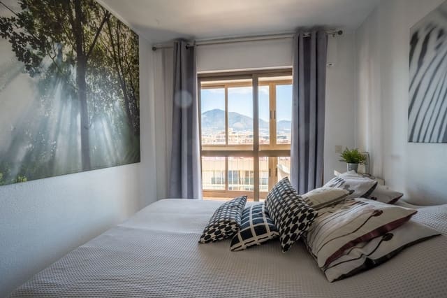 2 soveværelse Lejlighed til salg i Fuengirola med garage - € 389.000 (Ref: 9972189)