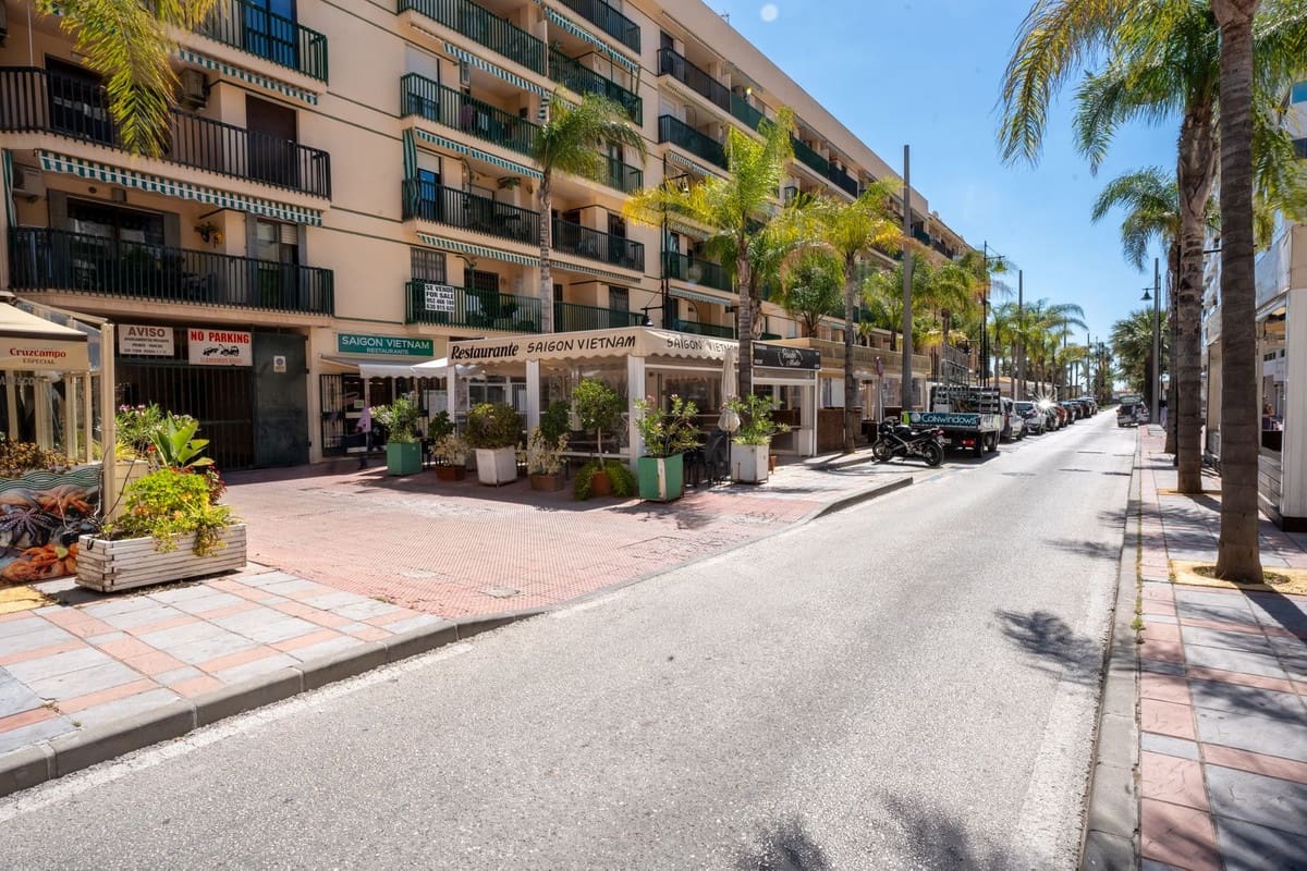 2 soveværelse Lejlighed til salg i Fuengirola med garage - € 389.000 (Ref: 9972189)