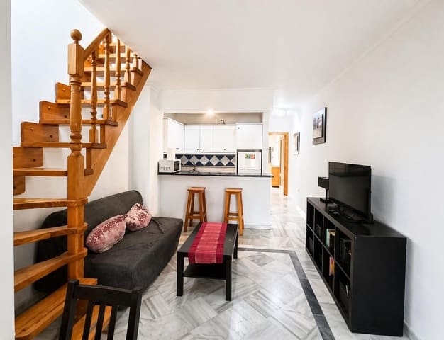 1 sypialnia Apartament na sprzedaż w Los Boliches , Fuengirola z basenem - 270 000 € (Ref: 9972190)