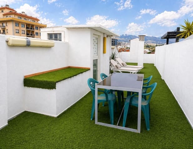 1 sypialnia Apartament na sprzedaż w Los Boliches , Fuengirola z basenem - 270 000 € (Ref: 9972190)