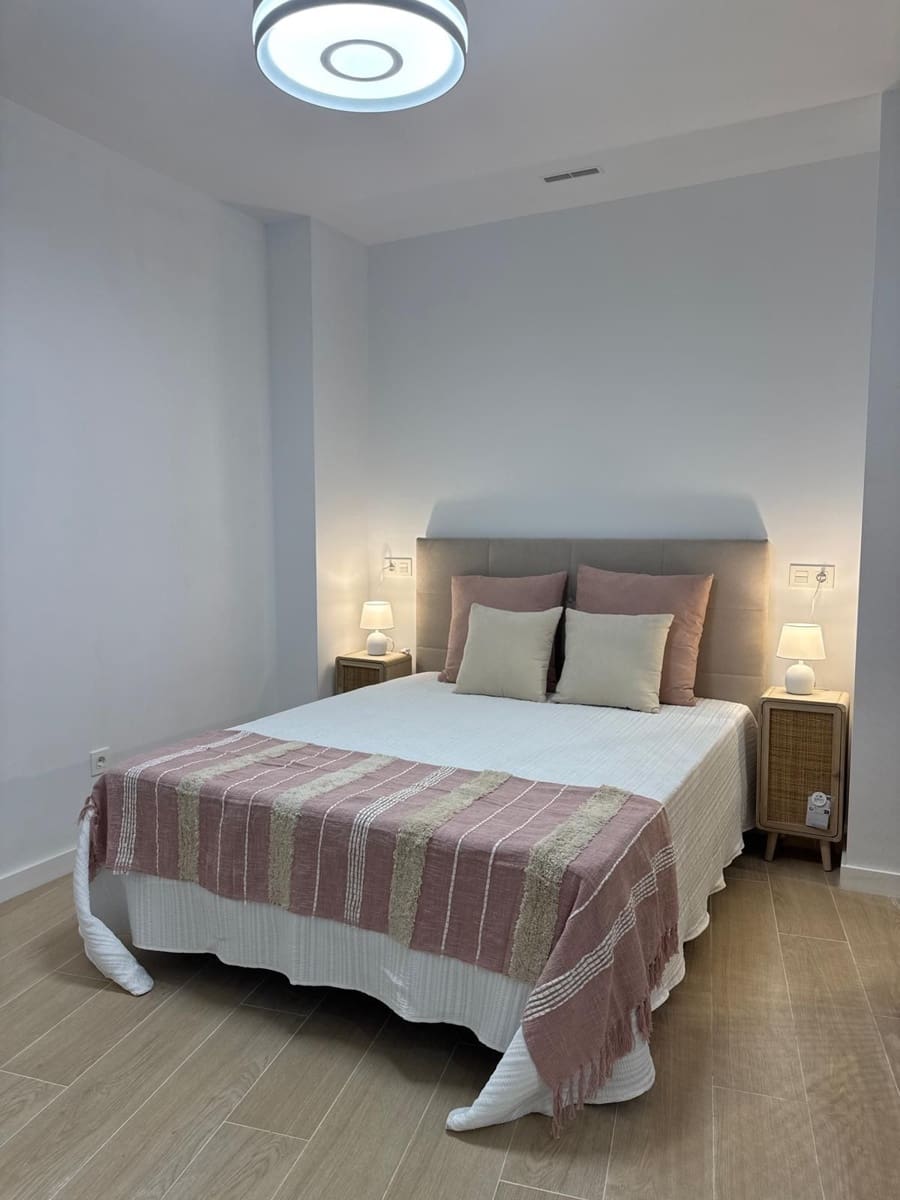 1 Zimmer Apartment zu verkaufen in Marbella - 280.000 € (Ref: 9972191)