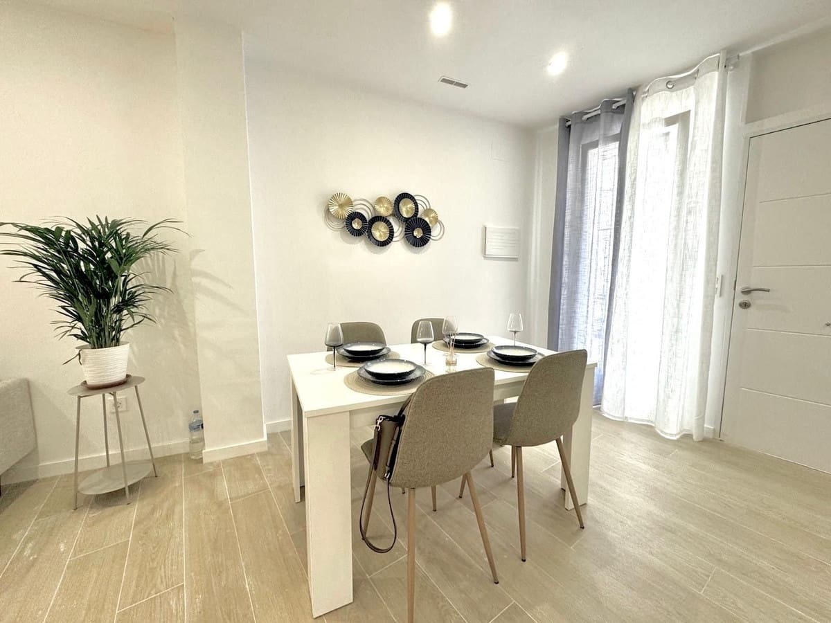 1 Zimmer Apartment zu verkaufen in Marbella - 280.000 € (Ref: 9972191)