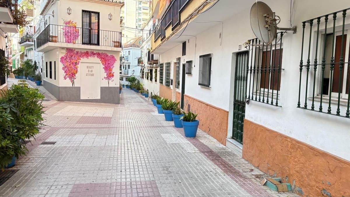 1 Zimmer Apartment zu verkaufen in Marbella - 280.000 € (Ref: 9972191)