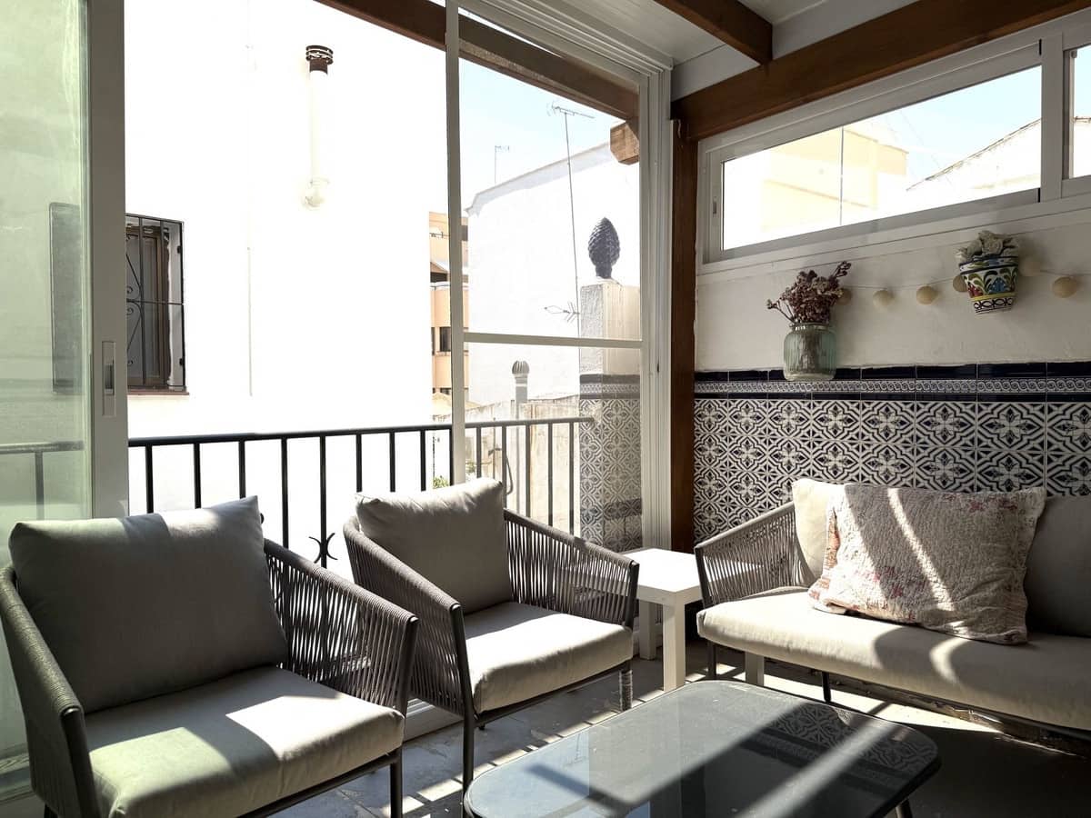 3 soveværelse Lejlighed til salg i Estepona - € 415.000 (Ref: 9972192)