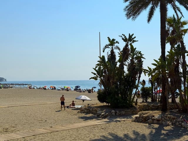 3 soveværelse Lejlighed til salg i Estepona - € 415.000 (Ref: 9972192)