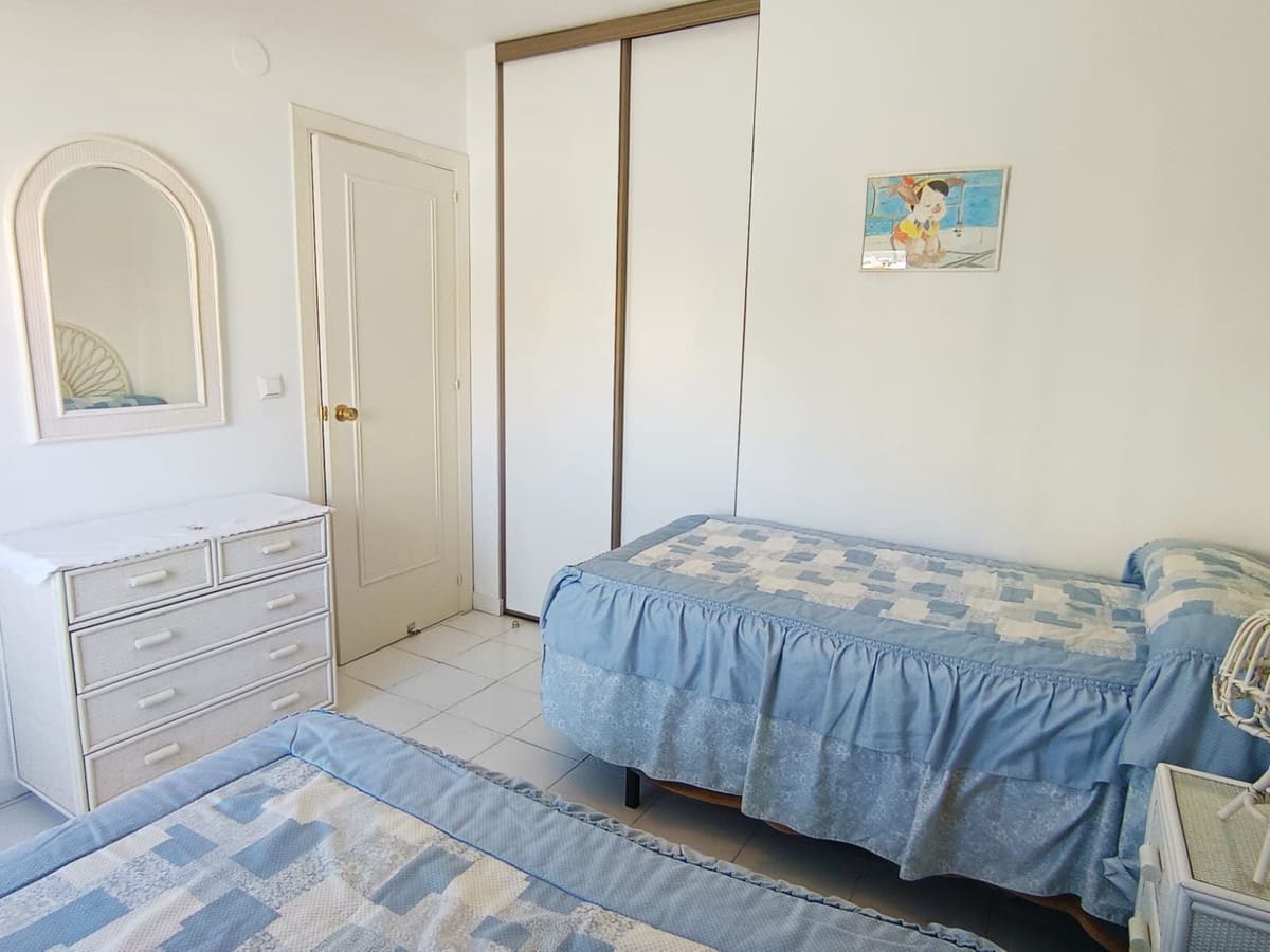 2 soveværelse Lejlighed til salg i Fuengirola med swimmingpool - € 465.000 (Ref: 9972549)