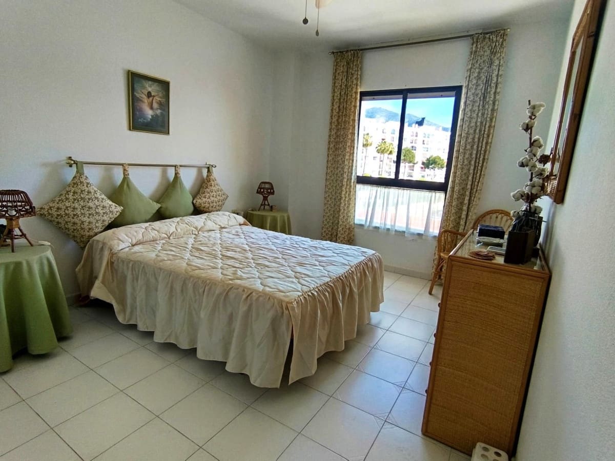2 soveværelse Lejlighed til salg i Fuengirola med swimmingpool - € 465.000 (Ref: 9972549)