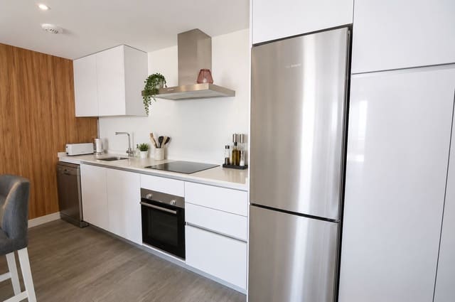 3 slaapkamer Appartement te koop in Benalmádena met zwembad garage - € 450.000 (Ref: 9972554)