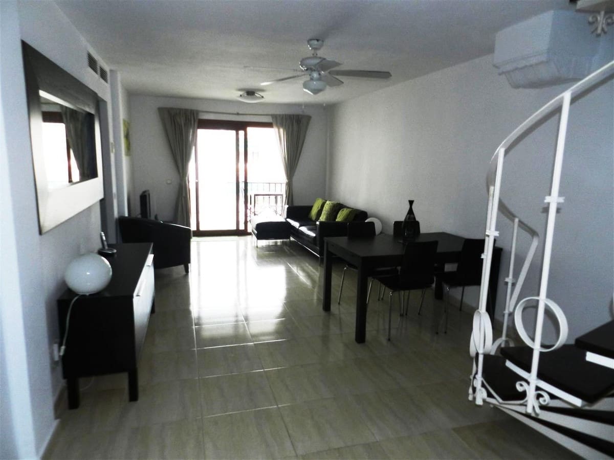 3 bedroom Apartment for sale in La Duquesa / Puerto de la Duquesa - € 420,000 (Ref: 9972556)