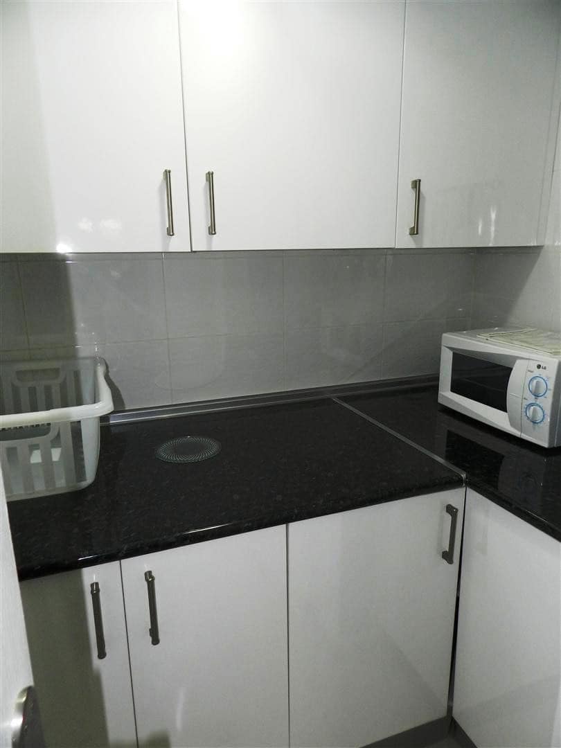 3 bedroom Apartment for sale in La Duquesa / Puerto de la Duquesa - € 420,000 (Ref: 9972556)