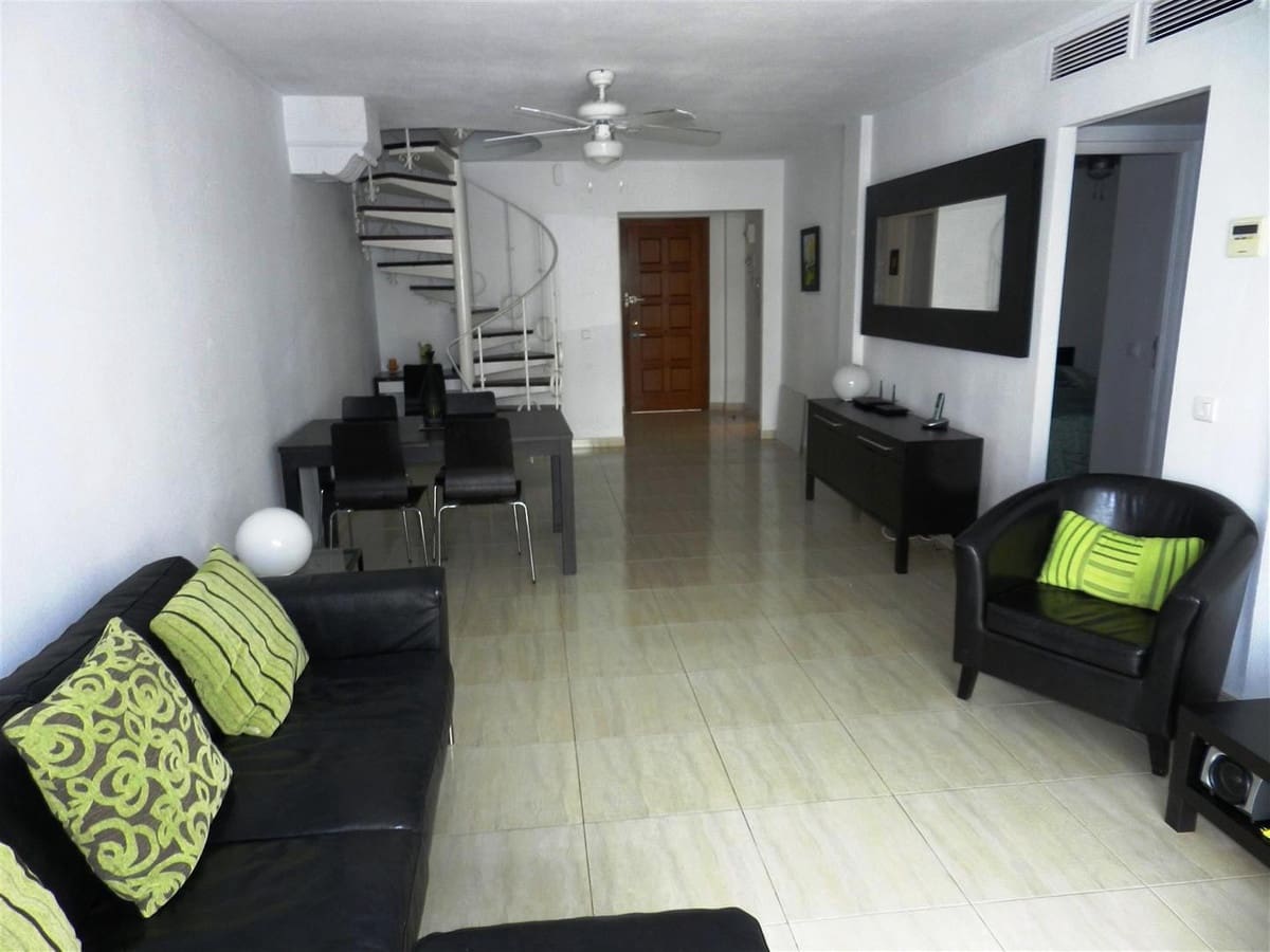 3 bedroom Apartment for sale in La Duquesa / Puerto de la Duquesa - € 420,000 (Ref: 9972556)