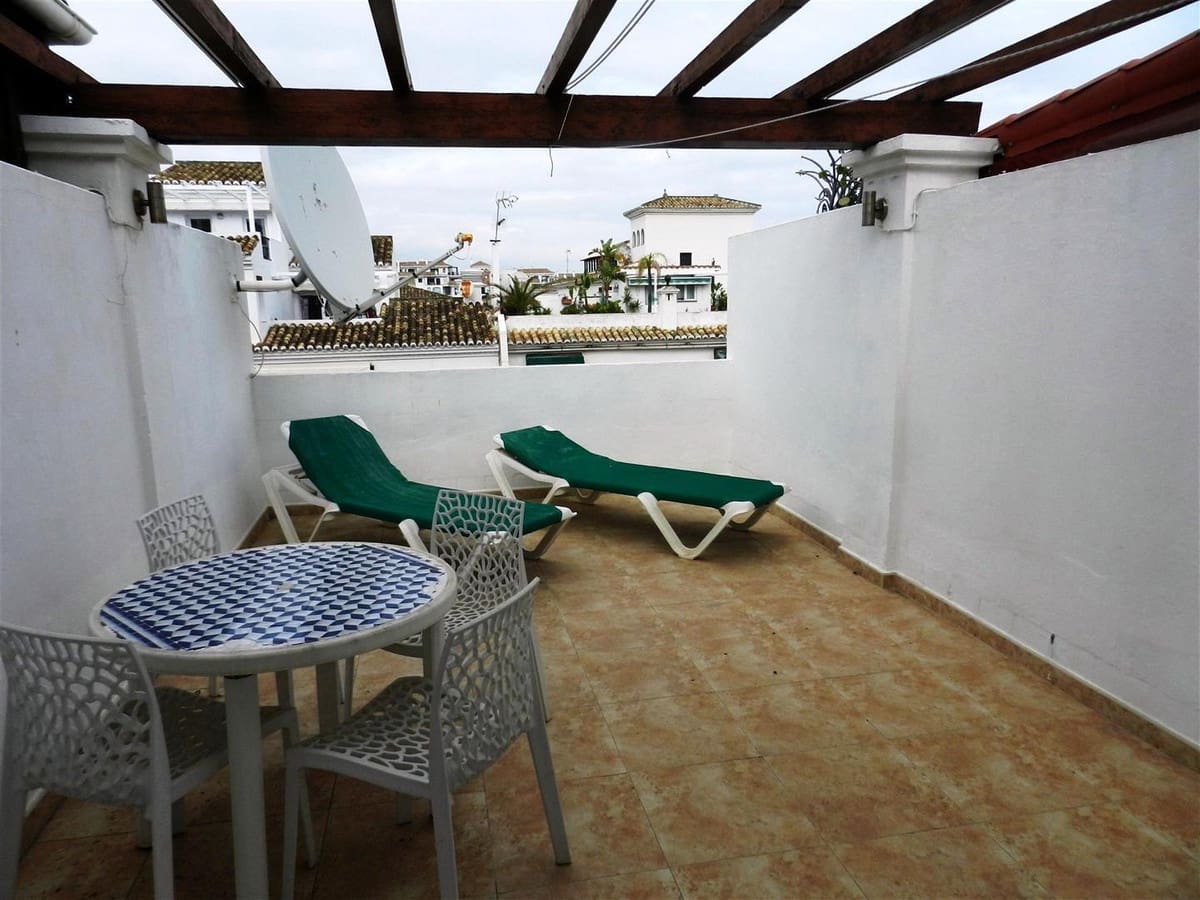 3 bedroom Apartment for sale in La Duquesa / Puerto de la Duquesa - € 420,000 (Ref: 9972556)