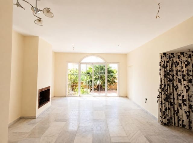 3 sypialnia Willa na sprzedaż w Riviera del Sol, Mijas z basenem - 479 000 € (Ref: 9972560)