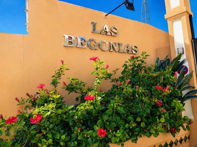 3 sypialnia Willa na sprzedaż w Riviera del Sol, Mijas z basenem - 479 000 € (Ref: 9972560)