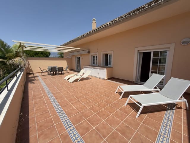 Apartamento de 1 habitación en Elviria, Marbella en venta con piscina garaje - 430.000 € (Ref: 9972562)