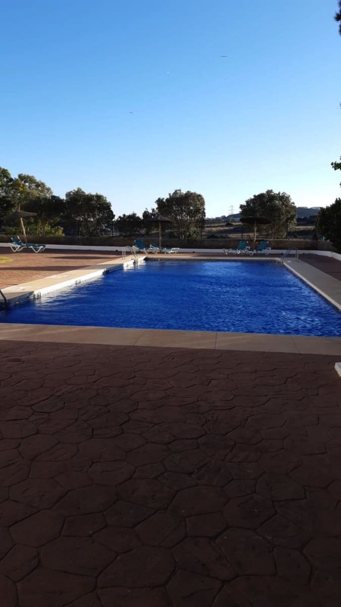 2 soveværelse Lejlighed til salg i Estepona med swimmingpool - € 450.000 (Ref: 9972567)