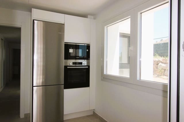 3 slaapkamer Appartement te koop in La Cala de Mijas, Mijas met zwembad - € 480.000 (Ref: 9972572)