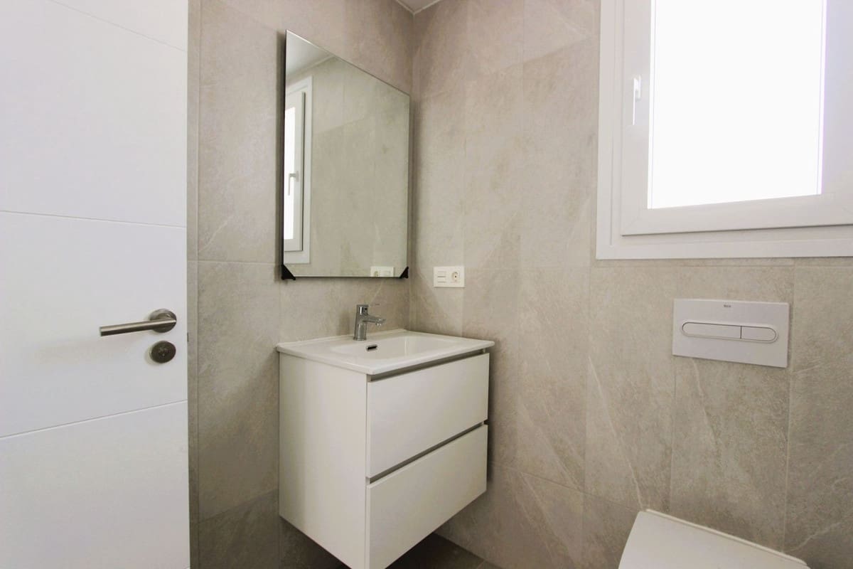 3 slaapkamer Appartement te koop in La Cala de Mijas met zwembad - € 480.000 (Ref: 9972572)