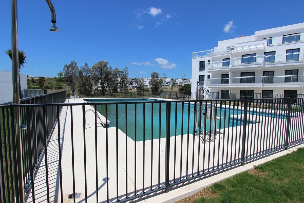 3 slaapkamer Appartement te koop in La Cala de Mijas met zwembad - € 480.000 (Ref: 9972572)
