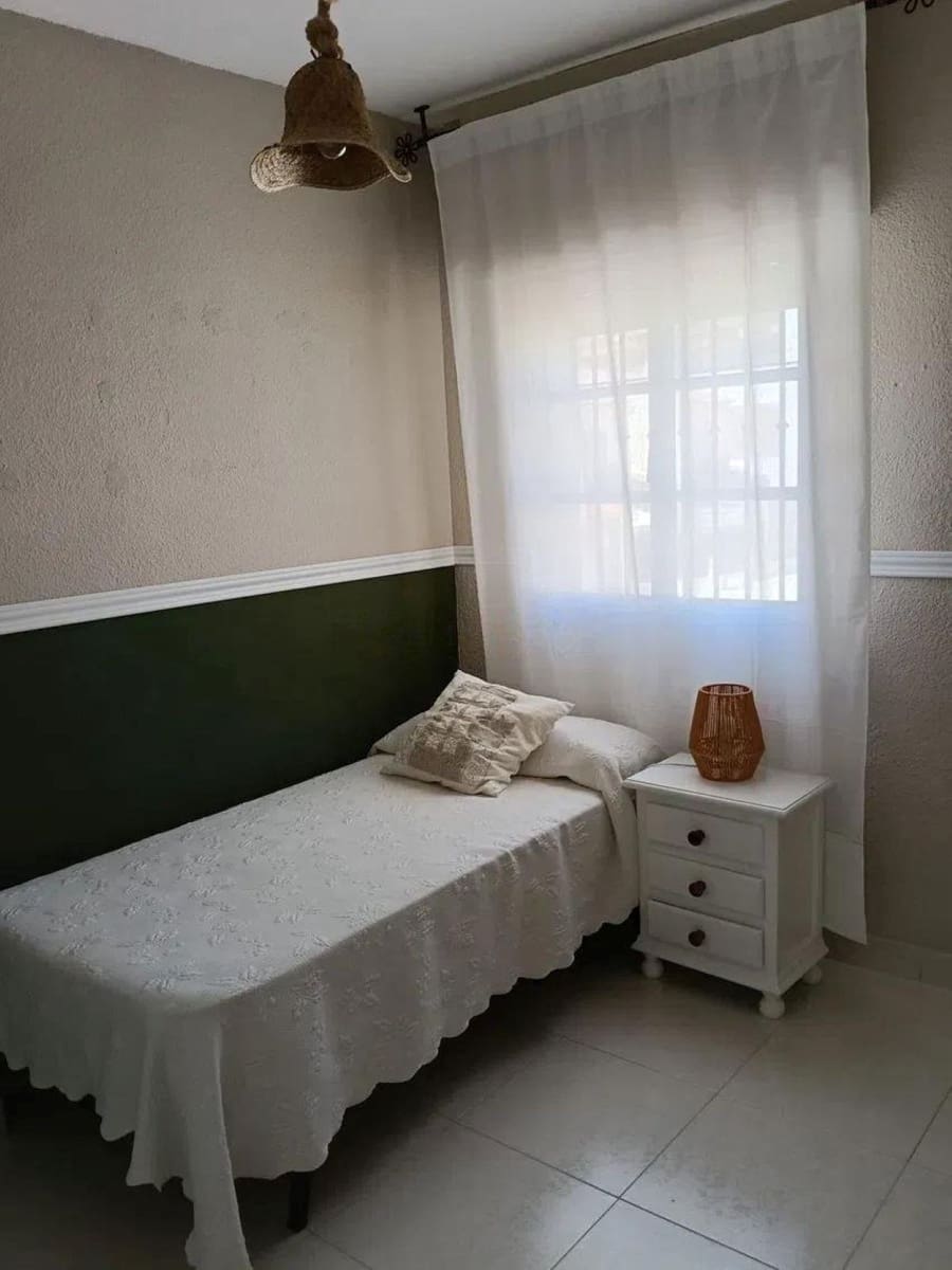 3 bedroom Townhouse for sale in Torremolinos with pool - € 449,000 (Ref: 9972574)