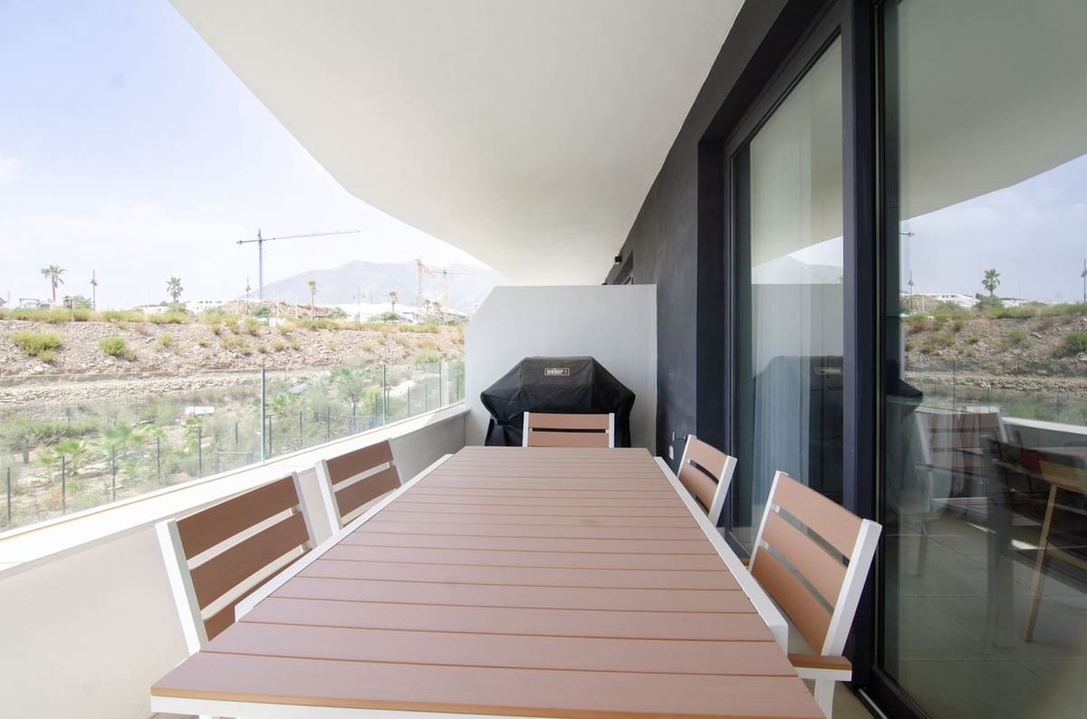 2 slaapkamer Appartement te koop in Fuengirola - € 459.000 (Ref: 9972575)