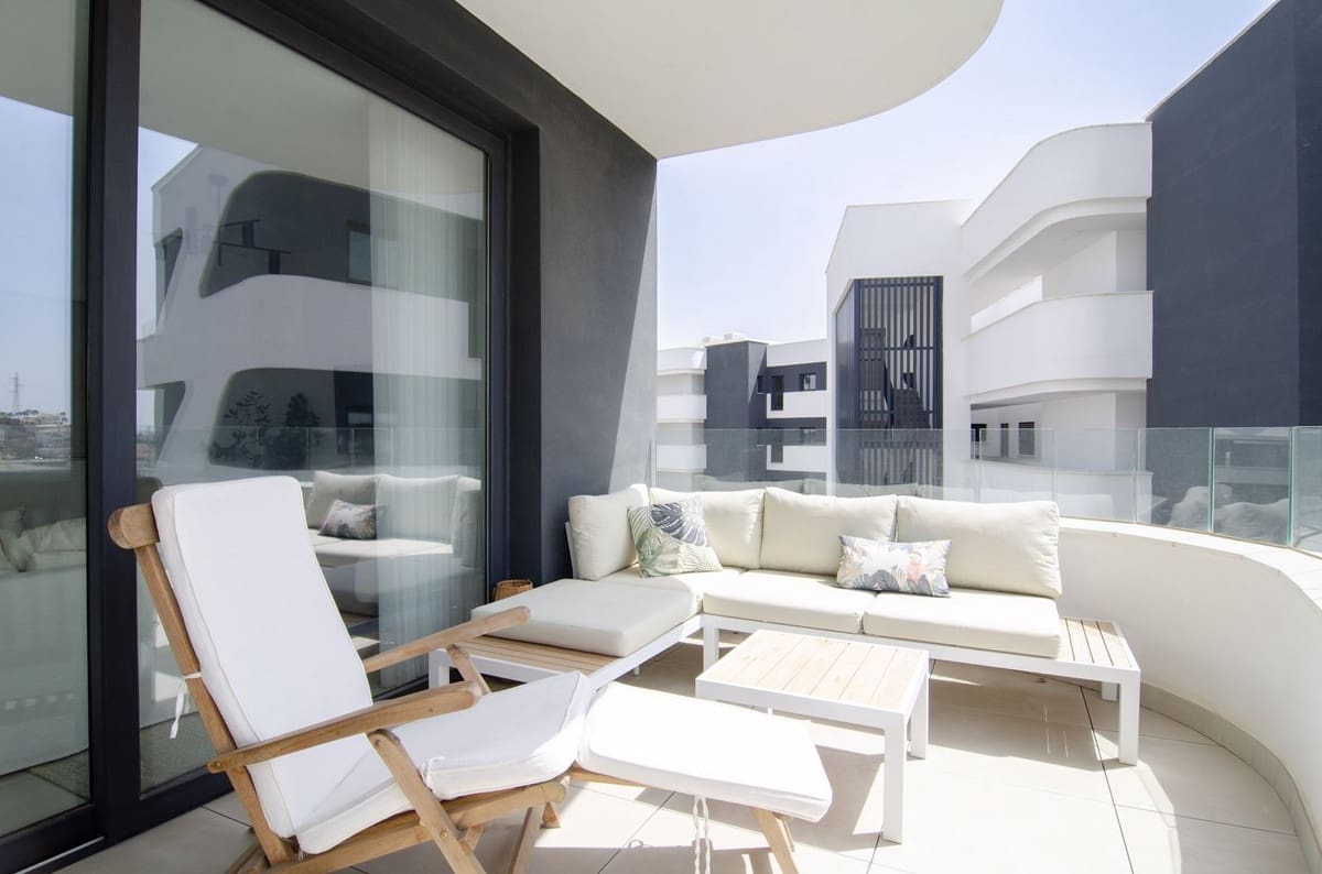 2 slaapkamer Appartement te koop in Fuengirola - € 459.000 (Ref: 9972575)