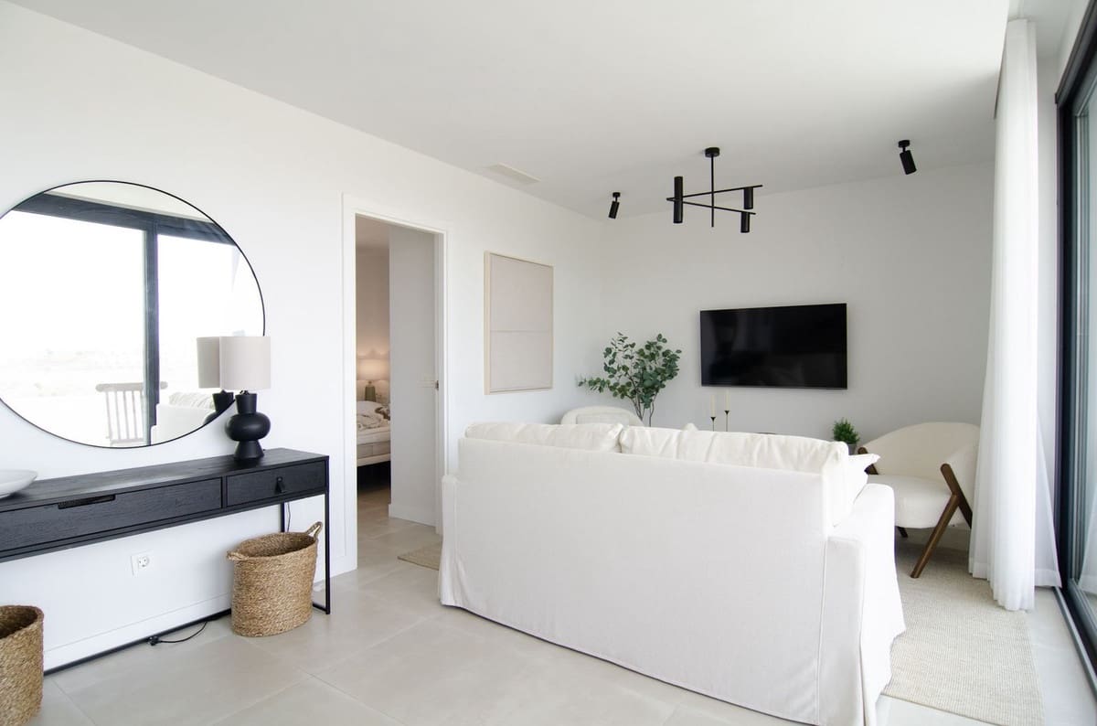 2 slaapkamer Appartement te koop in Fuengirola - € 459.000 (Ref: 9972575)
