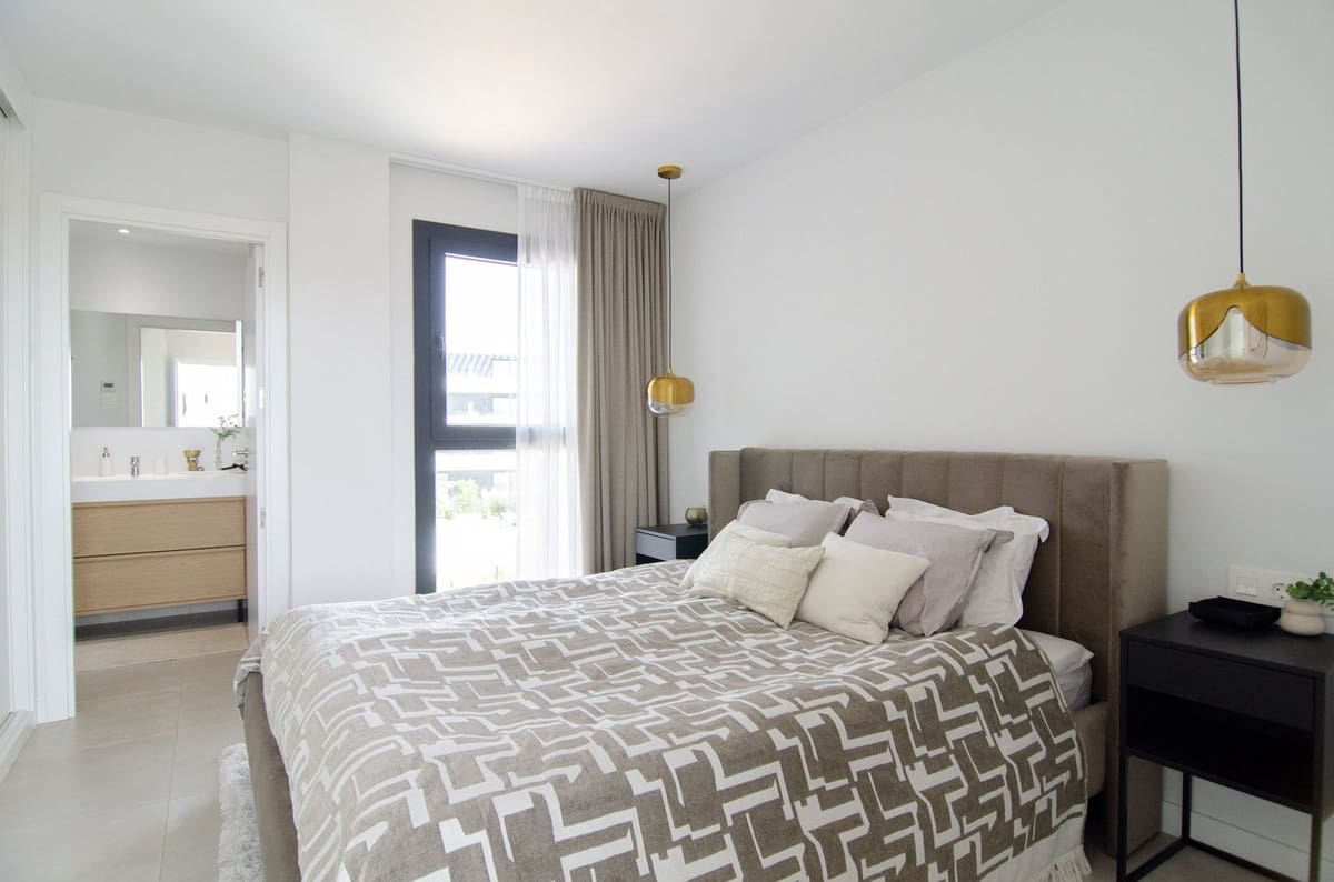 2 slaapkamer Appartement te koop in Fuengirola - € 459.000 (Ref: 9972575)