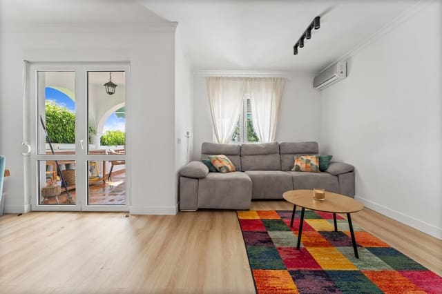 3 bedroom Townhouse for sale in Mijas with pool - € 449,000 (Ref: 9972586)