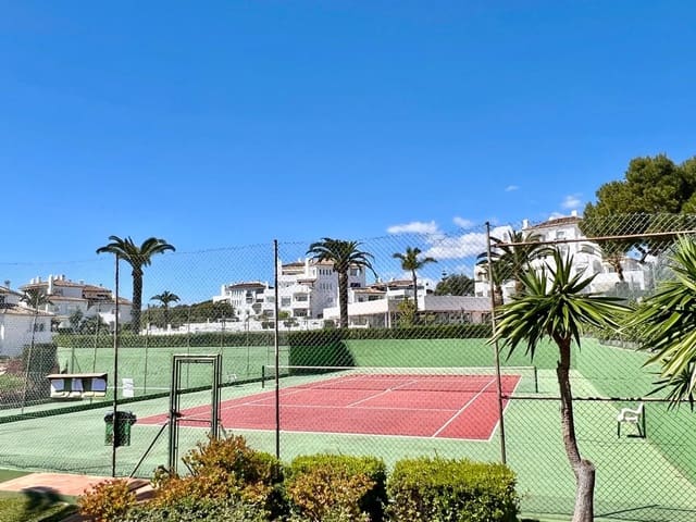 2 sypialnia Apartament na sprzedaż w Elviria, Marbella z basenem - 435 000 € (Ref: 9972587)