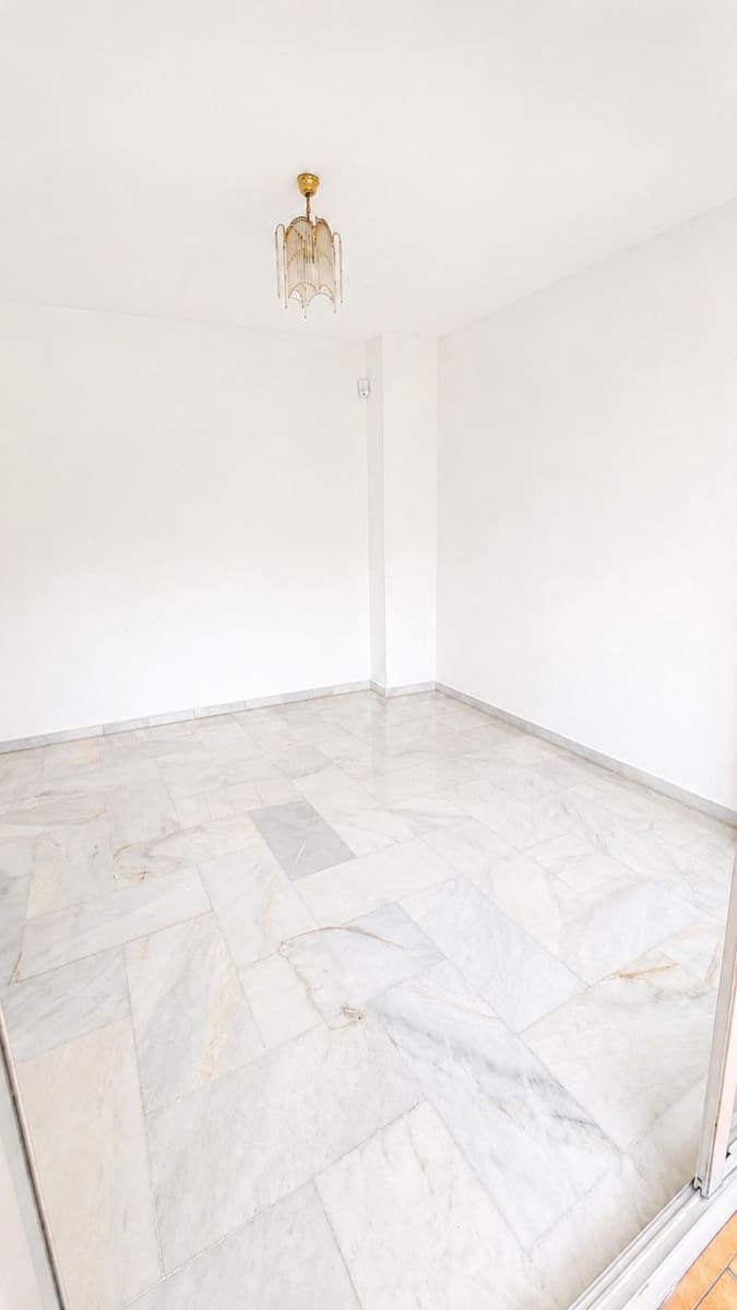 3 soveværelse Lejlighed til salg i Fuengirola med swimmingpool - € 457.000 (Ref: 9972591)