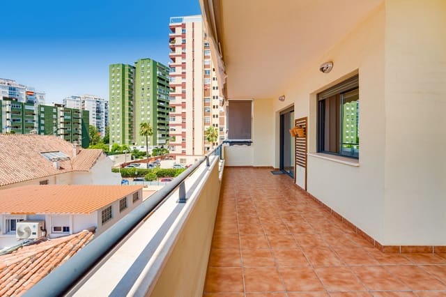 2 soverom Leilighet til salgs i Los Boliches , Fuengirola med svømmebasseng garasje - € 429 500 (Ref: 9972592)