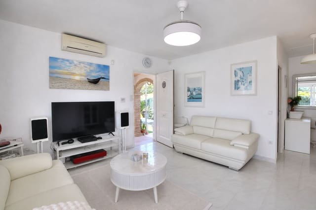 2 makuuhuone Huvila myytävänä paikassa El Faro, Mijas mukana uima-altaan - 425 000 € (Ref: 9972594)