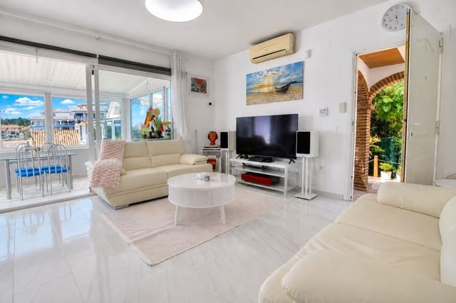 2 makuuhuone Huvila myytävänä paikassa El Faro, Mijas mukana uima-altaan - 425 000 € (Ref: 9972594)