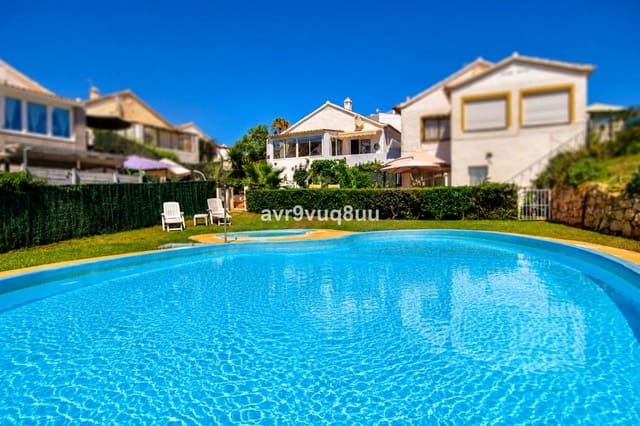 2 Zimmer Villa zu verkaufen in El Faro, Mijas mit Pool - 415.000 € (Ref: 9972594)