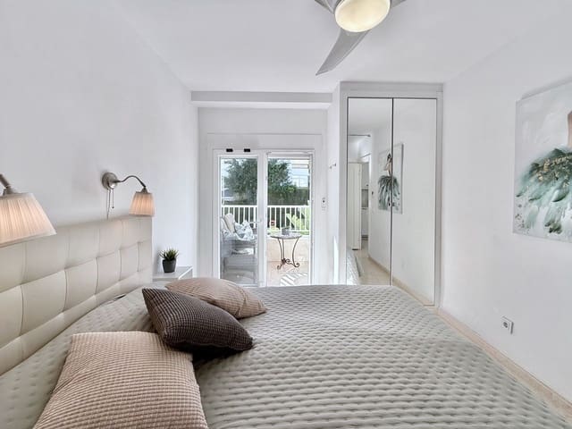 2 soverom Leilighet til salgs i Golden Mile, Marbella med svømmebasseng - € 449 000 (Ref: 9972597)