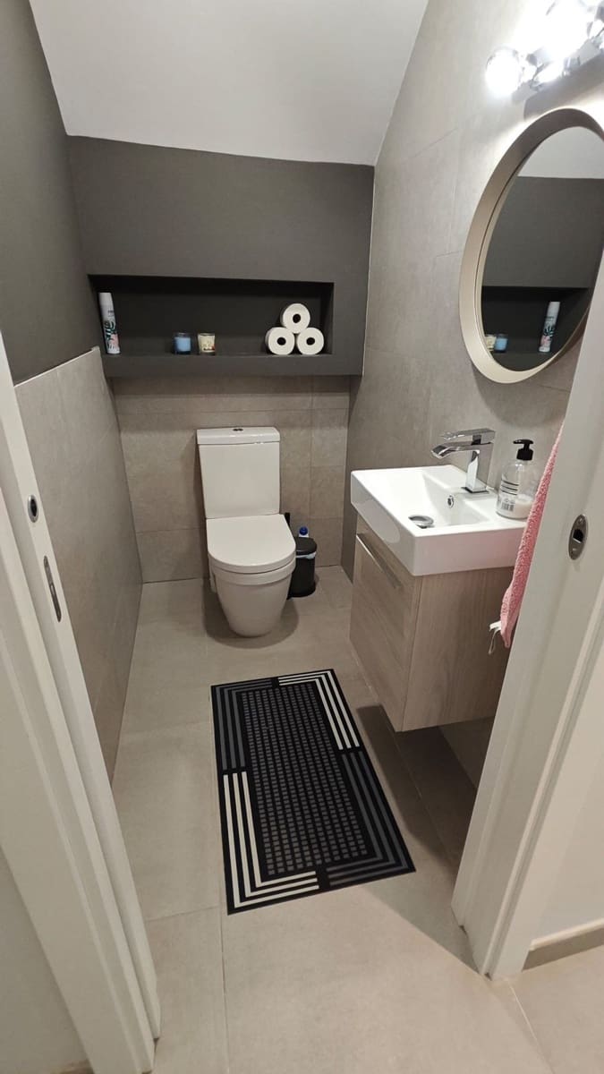Apartamento de 2 habitaciones en Fuengirola en venta con piscina garaje - 425.000 € (Ref: 9972600)